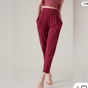 Athleta Elation Pant Coffee Berry size L